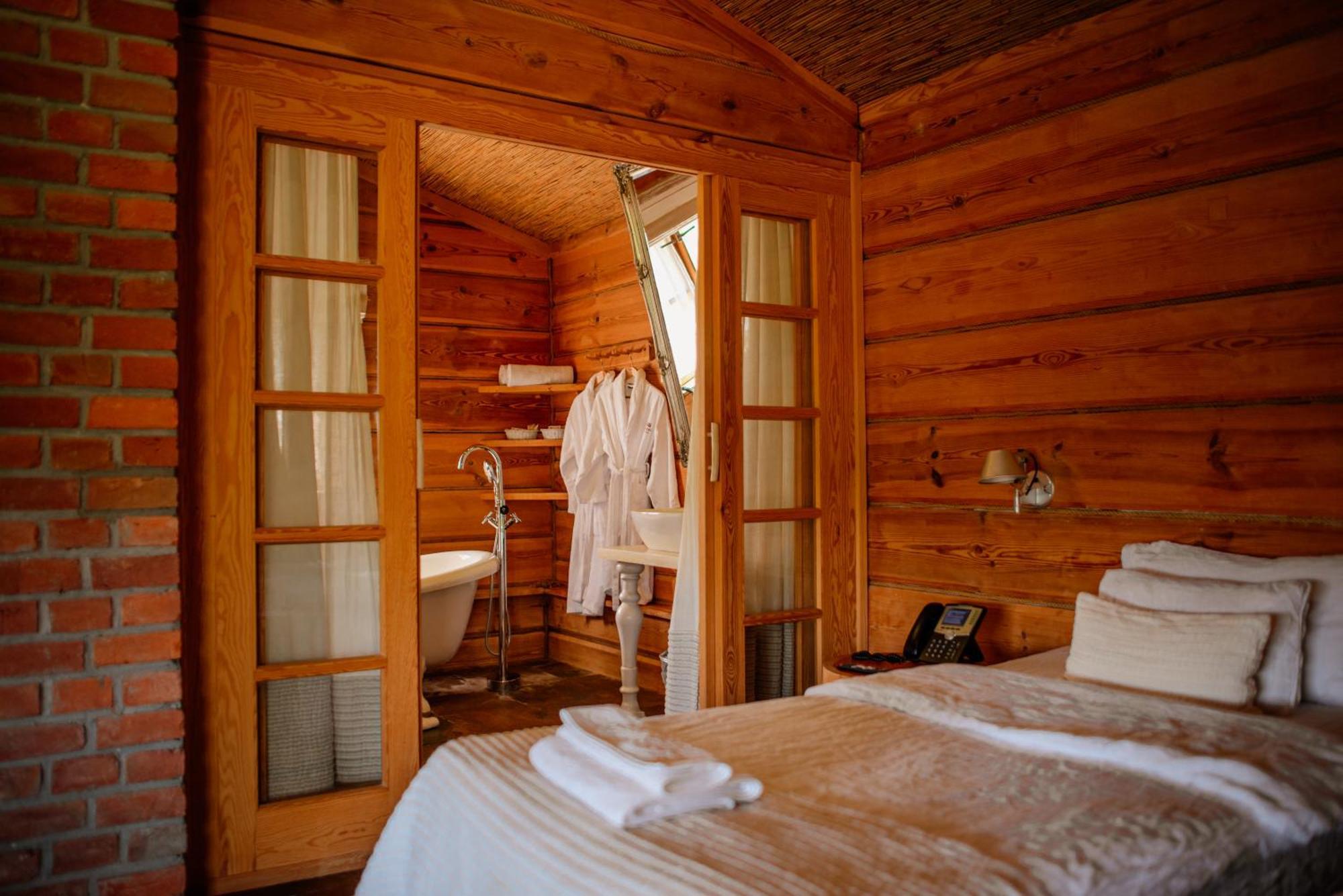 Osada Gleboczek. Vine Resort&Spa Wielki Głęboczek Dış mekan fotoğraf