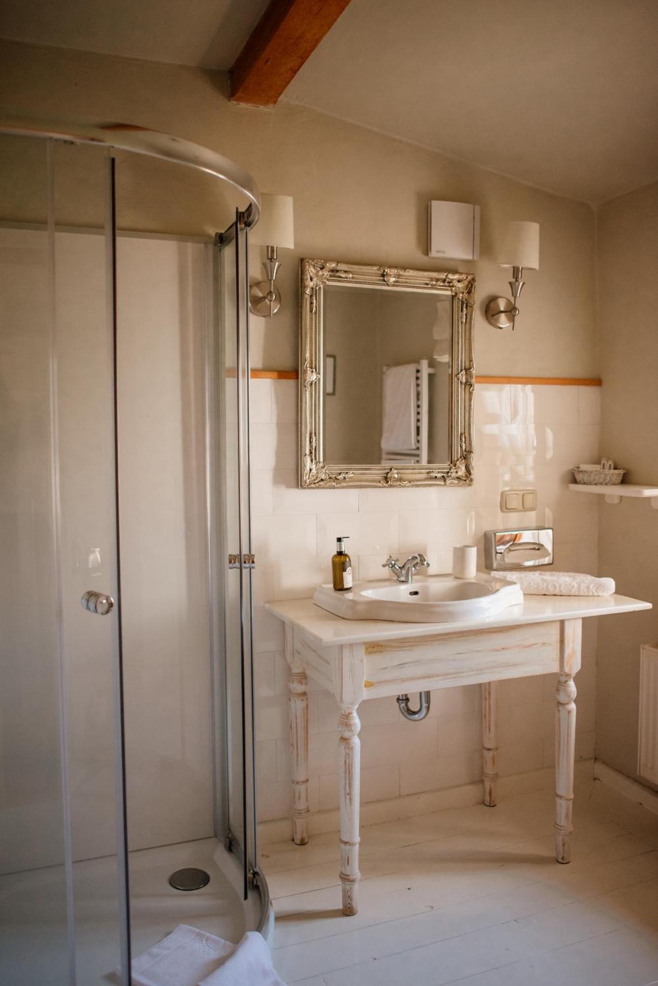 Osada Gleboczek. Vine Resort&Spa Wielki Głęboczek Dış mekan fotoğraf