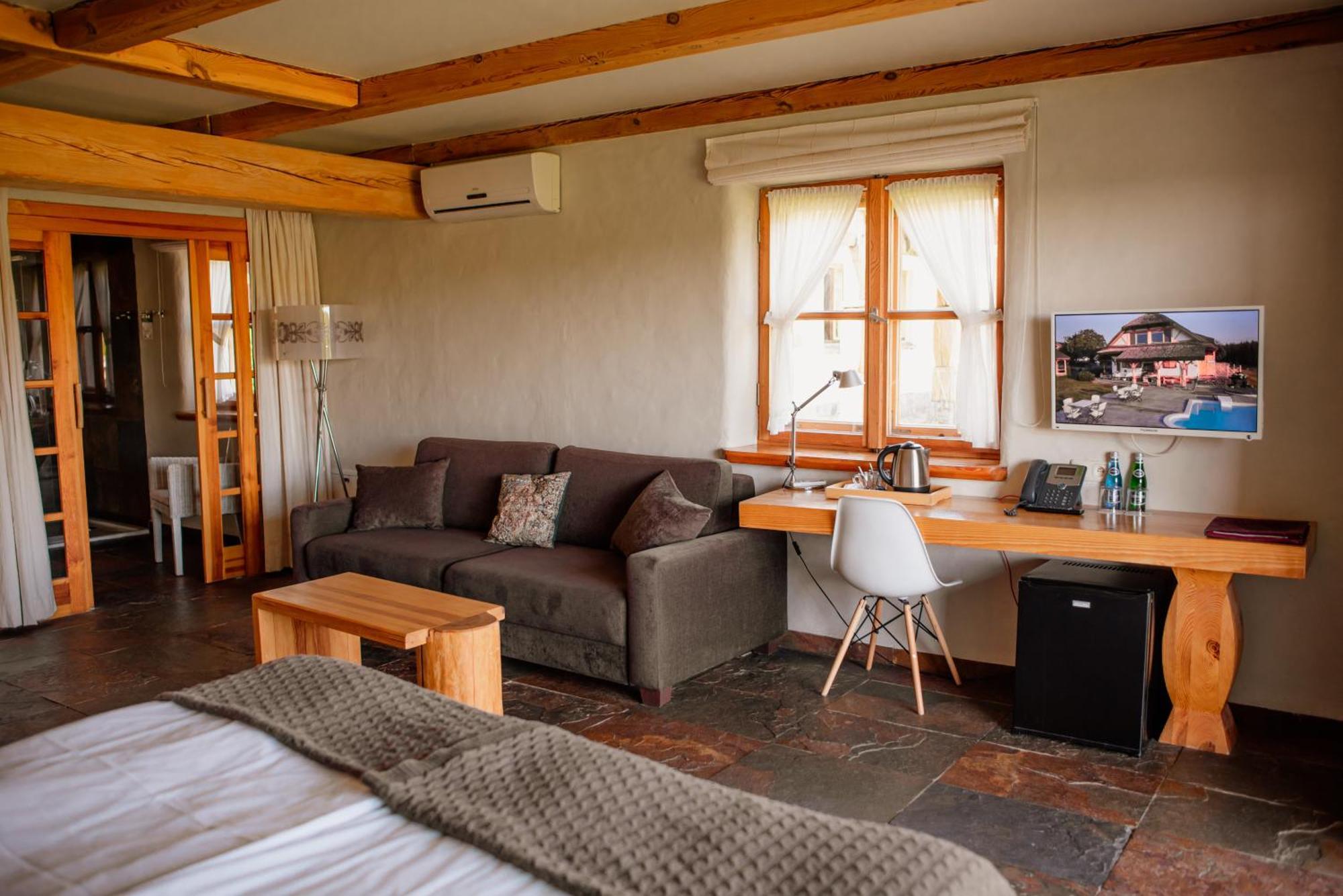 Osada Gleboczek. Vine Resort&Spa Wielki Głęboczek Dış mekan fotoğraf